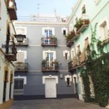 Divi Apartments Valvanera Севилья Экстерьер фото